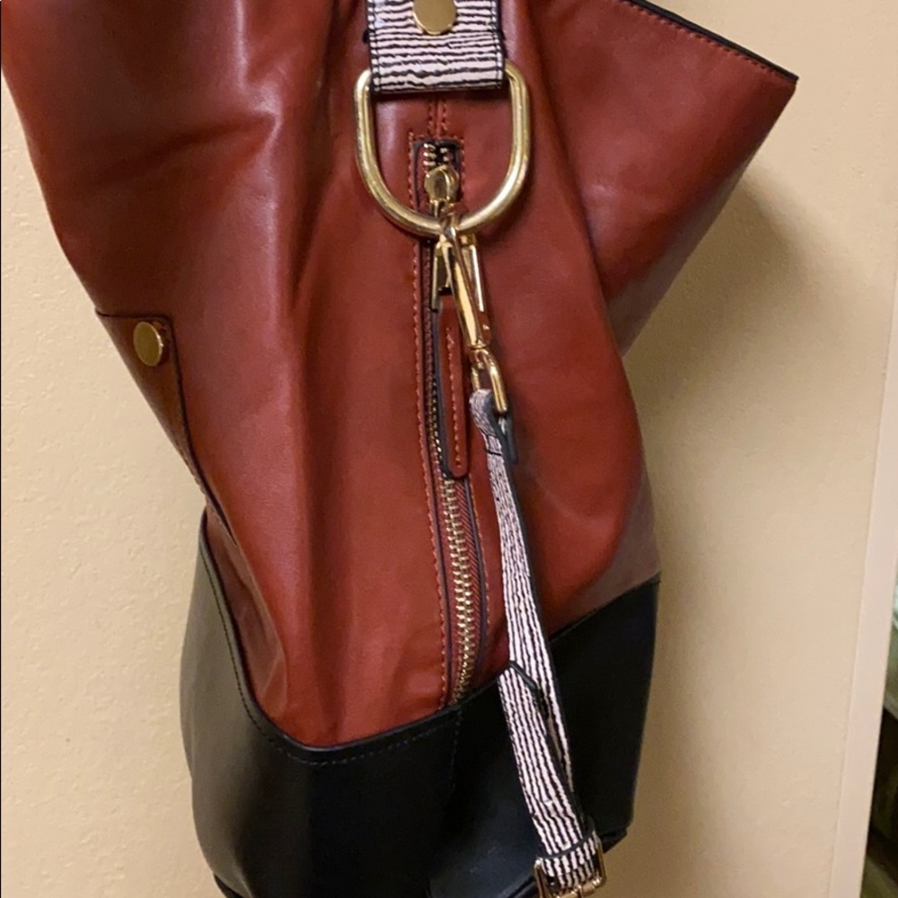 Pocketbook - Picture 3 of 3